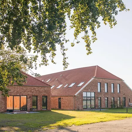 Gulfhof Wangermeer 2 Tilda * Hohenkirchen (Wangerland)